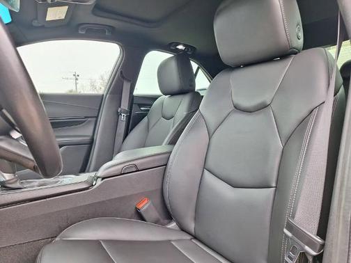 2023 Cadillac CT4 Luxury