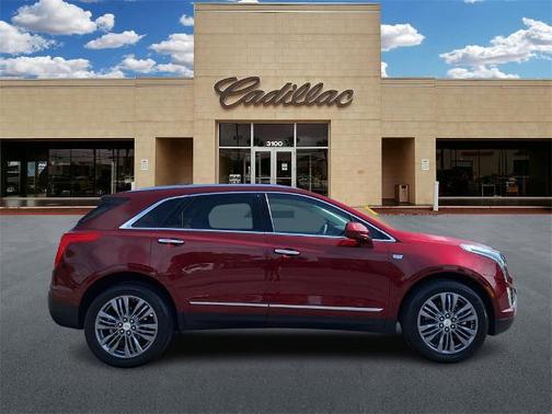 2017 Cadillac XT5 Premium Luxury