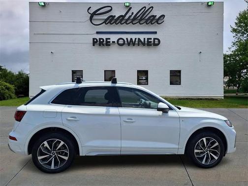 2023 Audi Q5 45 S line quattro Premium