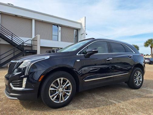 2022 Cadillac XT5 Premium Luxury