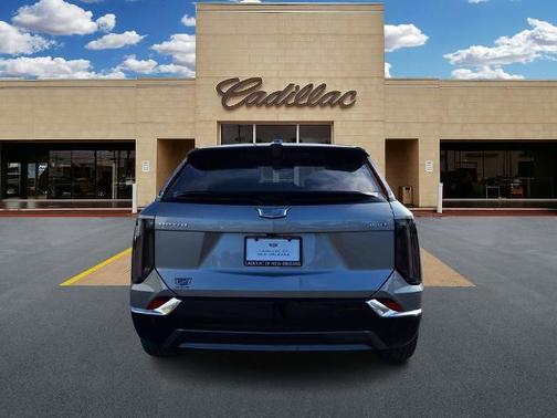 2026 Cadillac OPTIQ Luxury