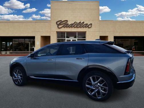 2026 Cadillac OPTIQ Luxury