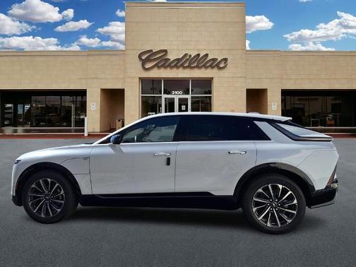 2026 Cadillac LYRIQ Sport