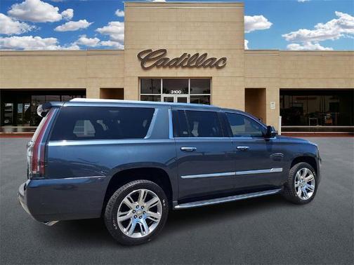 2019 Cadillac Escalade ESV Luxury