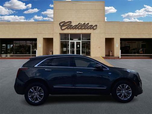 2021 Cadillac XT5 Premium Luxury