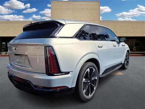 2025 Cadillac Escalade IQ Sport 1