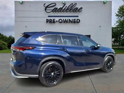 2024 Toyota Highlander XSE