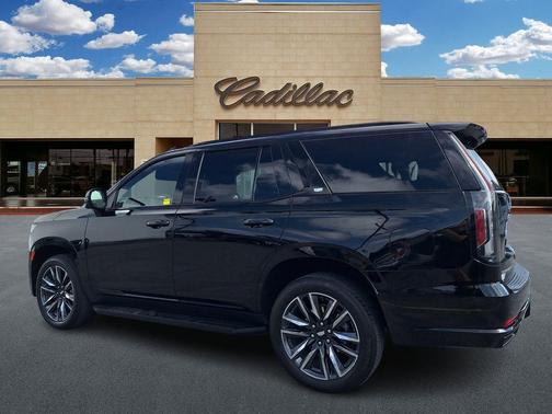 2023 Cadillac Escalade Sport