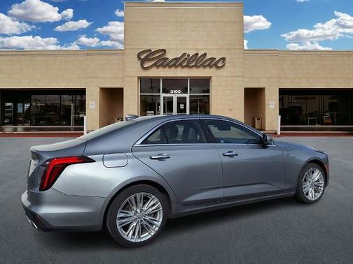 2023 Cadillac CT4 Premium Luxury