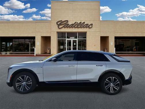 2025 Cadillac LYRIQ Luxury