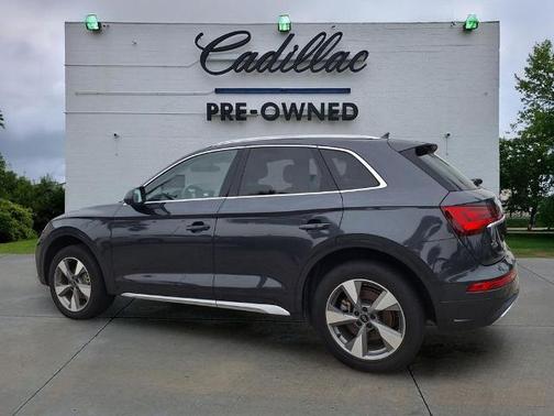 Manhattan Gray Metallic 2023 Audi Q5 40 Premium Plus