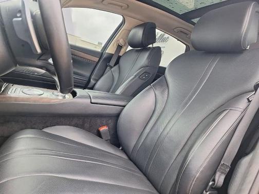 2022 Genesis G80 2.5T