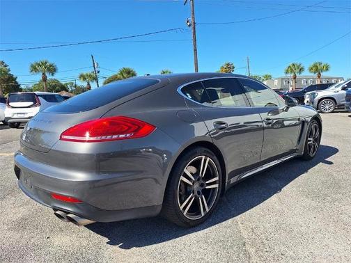2014 Porsche Panamera
