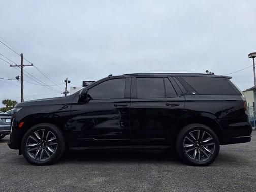 2023 Cadillac Escalade Sport