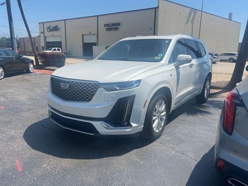 Crystal White Tri-Coat 2021 Cadillac XT6 Luxury FWD