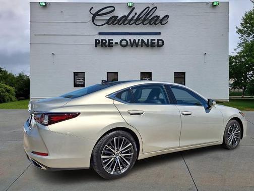 2023 Lexus ES 350 350