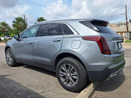 Silver Metallic 2023 Cadillac XT5 Premium Luxury