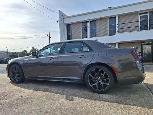 2021 Chrysler 300 S