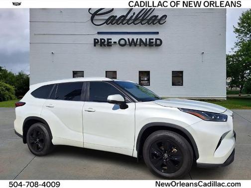 2023 Toyota Highlander Hybrid Bronze Edition