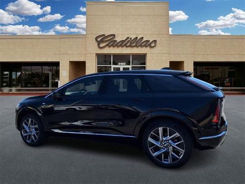 2026 Cadillac OPTIQ Premium Luxury