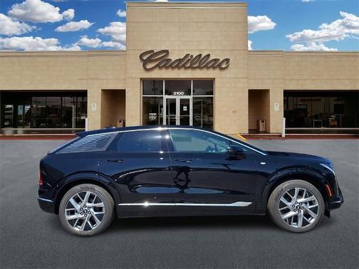 2026 Cadillac OPTIQ Premium Luxury