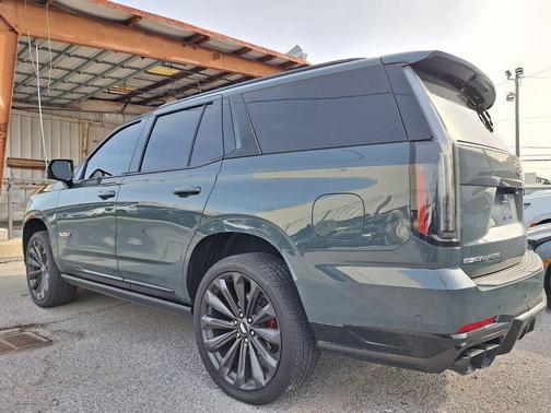 2025 Cadillac Escalade V-Series