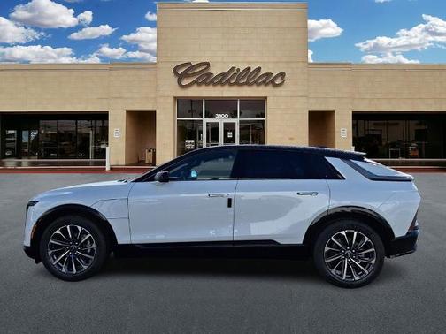 2026 Cadillac LYRIQ Sport