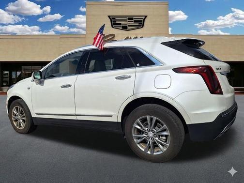 Crystal White Tri-Coat 2023 Cadillac XT5 Premium Luxury