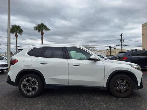 2023 BMW X1 xDrive28i