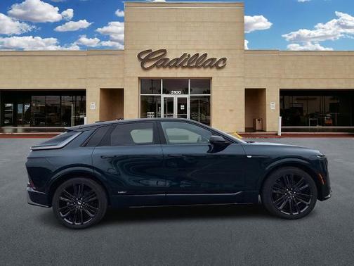 2026 Cadillac LYRIQ V