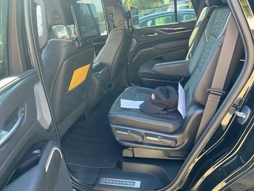 2023 Cadillac Escalade V-Series