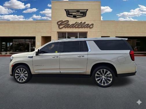 Beige Pearl Metallic 2021 GMC Yukon XL Denali
