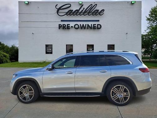 2025 Mercedes-Benz GLS 450 4MATIC