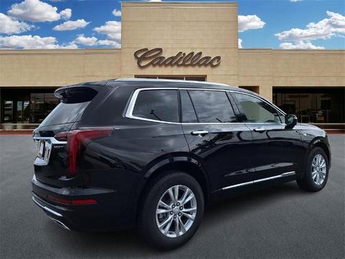 2025 Cadillac XT6 Luxury FWD