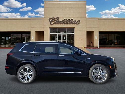 2025 Cadillac XT6 Premium Luxury FWD