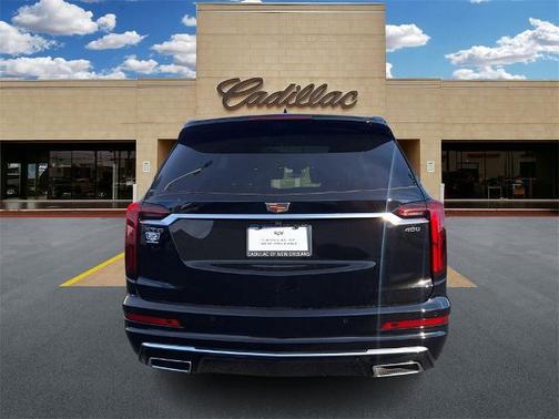2025 Cadillac XT6 Premium Luxury FWD