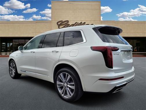 Photo 4 of 33 of 2020 Cadillac XT6 Premium Luxury FWD