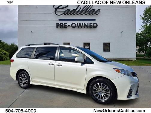 2019 Toyota Sienna XLE Premium