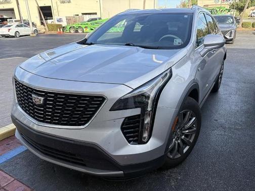 2020 Cadillac XT4 Premium Luxury