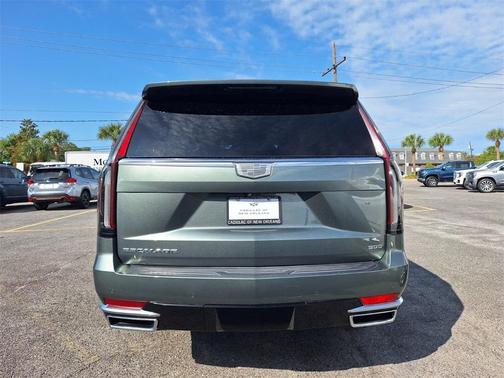 2023 Cadillac Escalade ESV Premium Luxury