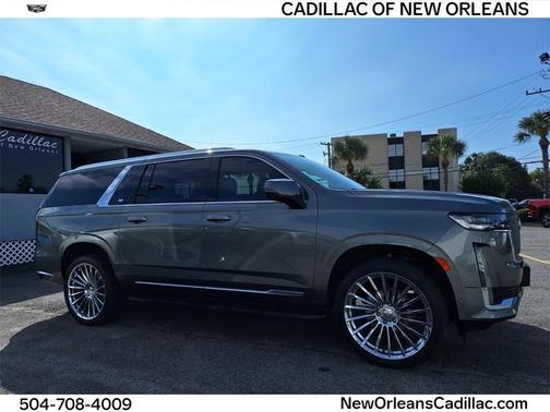 2023 Cadillac Escalade ESV Premium Luxury
