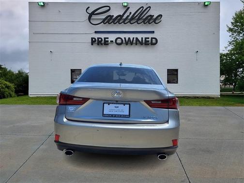 2016 Lexus IS 200t Base
