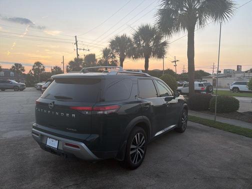Obsidian Green 2025 Nissan Pathfinder Platinum