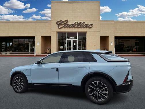 2026 Cadillac LYRIQ Sport