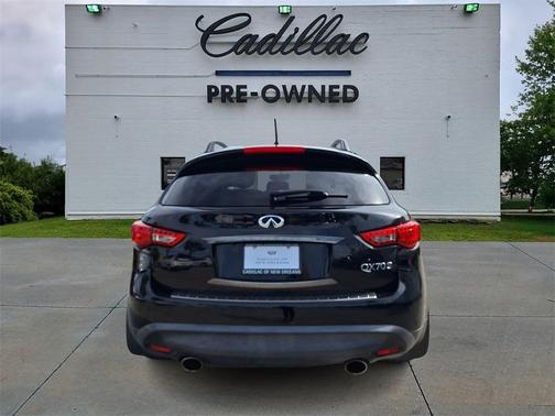 2017 INFINITI QX70 Base