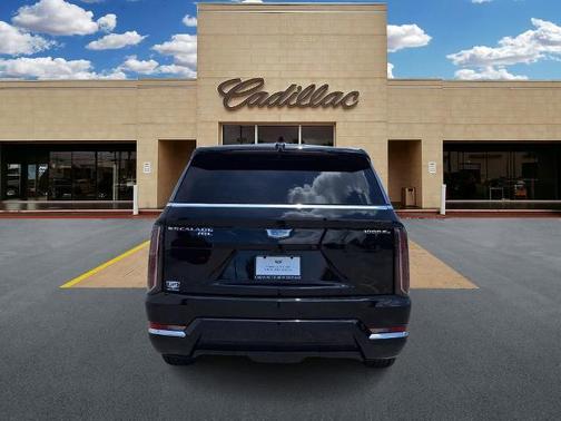 2026 Cadillac Escalade IQL Luxury