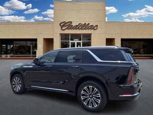 2026 Cadillac Escalade IQL Luxury