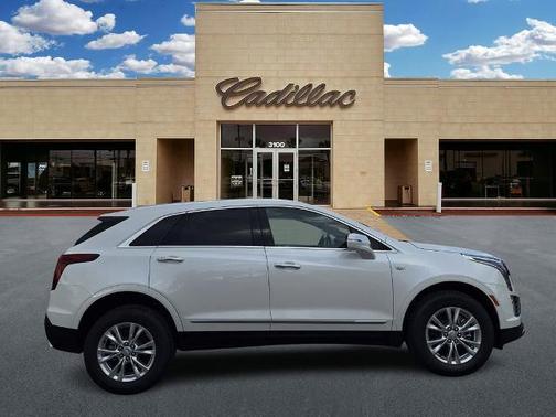 2026 Cadillac XT5 Luxury