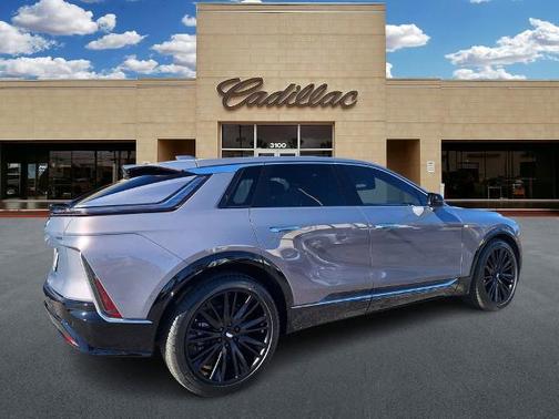 2026 Cadillac LYRIQ Luxury