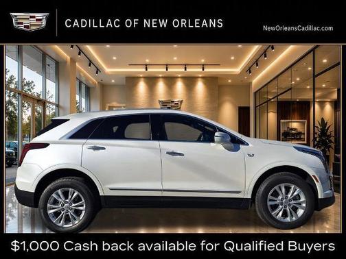 Crystal White Tri-Coat 2026 Cadillac XT5 Luxury